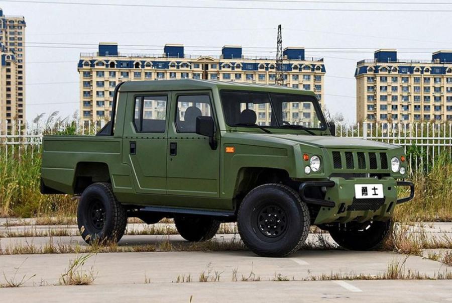  BAW Warrior Pickup Double-Row Seat Cab 2018 года  (фото 1 из 8)